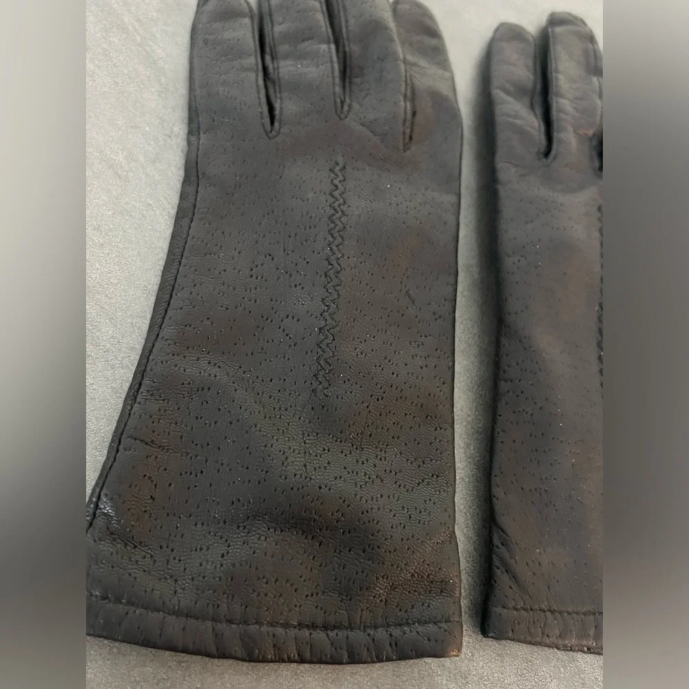 VTG Fownes Black Soft‎ Leather Gloves Polyester Lining, Women’s Size 7, WPL 9522